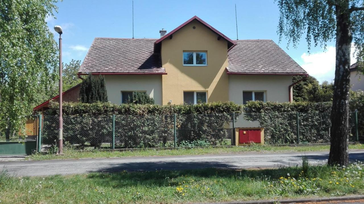 U Jirky Apartamento Bohuňovice Exterior foto
